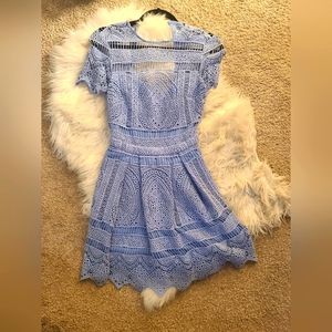 Bebe gibson crochet dress